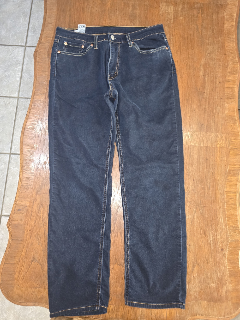 Levi's Women's Straight Leg Jeans in Dark Blue